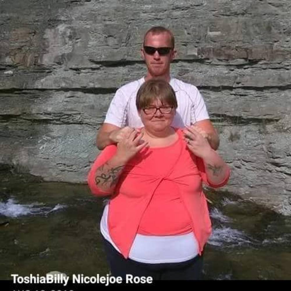 Meet your Posher, Toshia